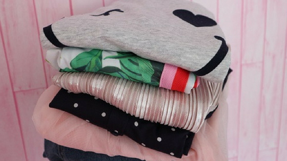 H&M Kids Sale Shoplog en kortje jeans highwaist voor mama