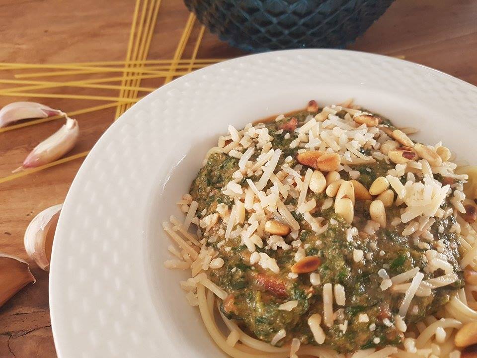Spaghetti met spinazie en geitenkaas