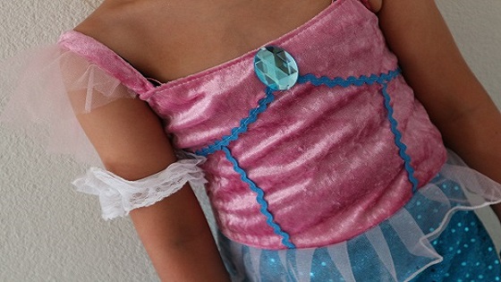 Verkleedkleding meiden zeemeermin en Belle prinsessenjurken