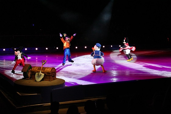 Disney on Ice 2018 Goofy, Mickey, Minnie en Donald