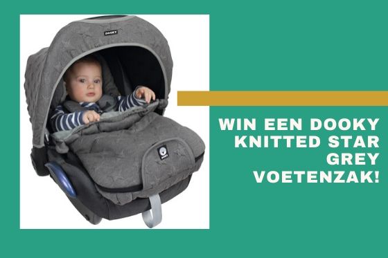 Win een Dooky Knitted Star Grey voetenzak -
