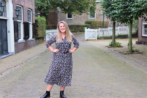5 outfits met Dr. Martens Chelsea Boots