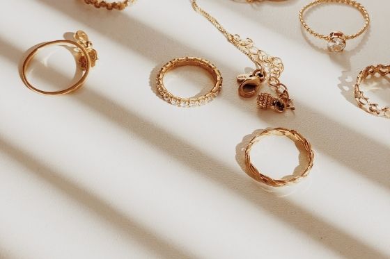 4 belangrijke aandachtspunten bij het verkopen van gouden sieraden