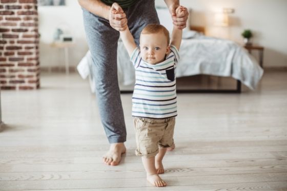 De eerste schoentjes van je baby kopen